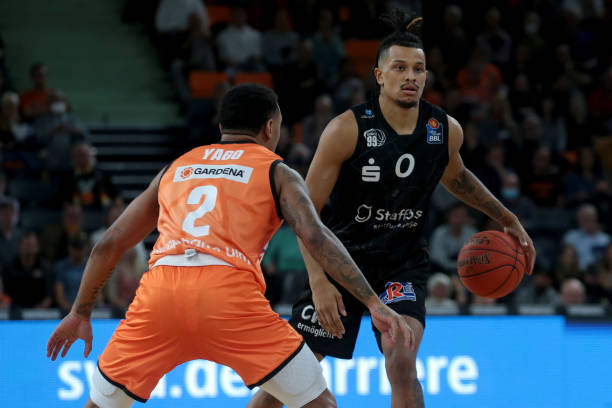 多变的进攻 多变的进攻