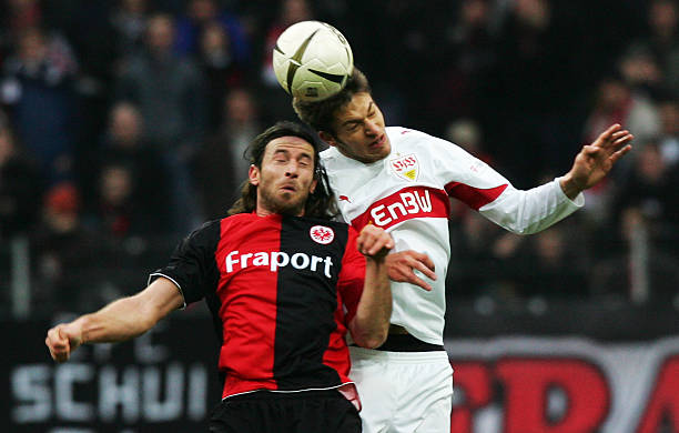 萨拉赫自加 萨拉赫自加